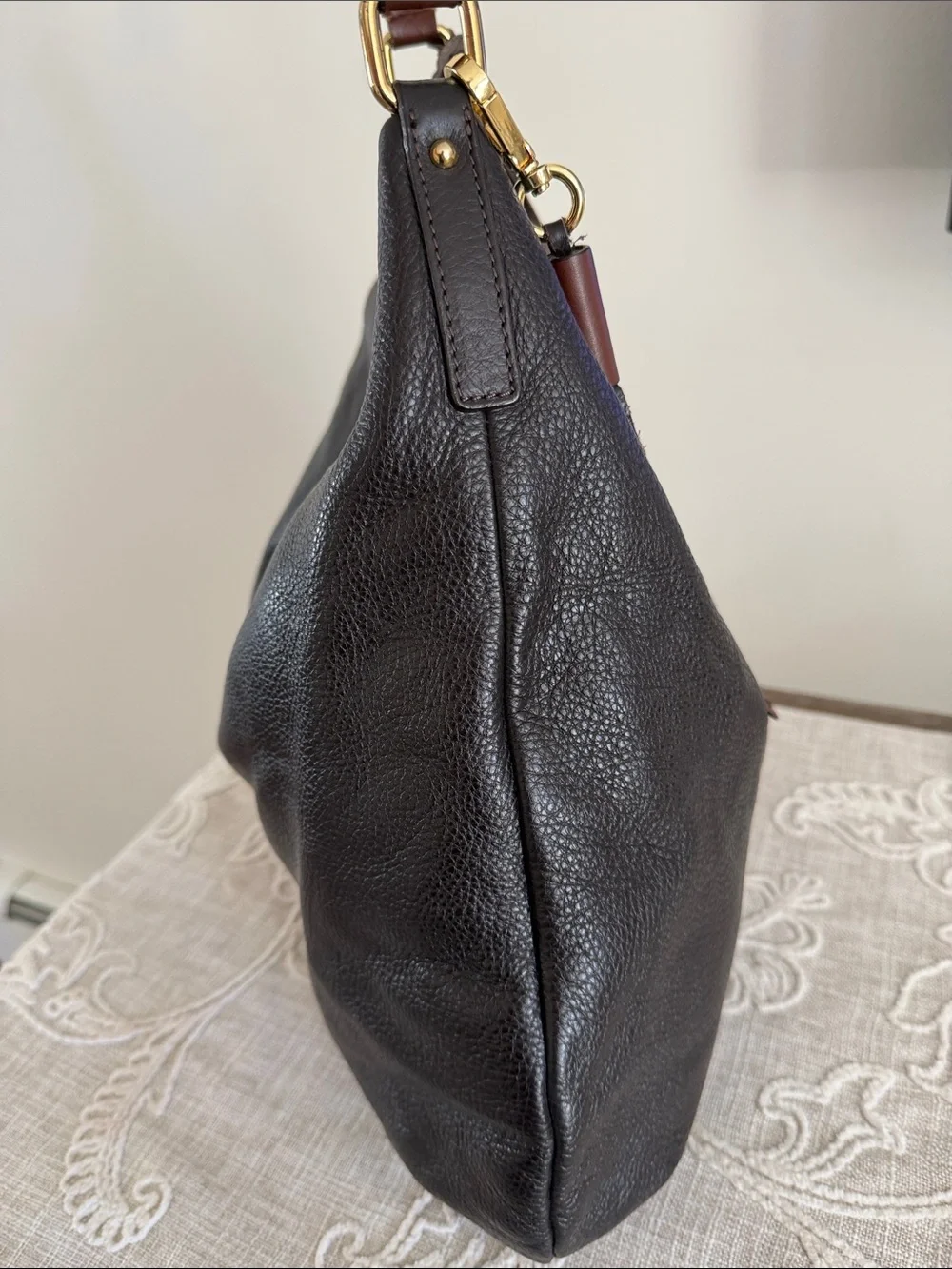 Varrlale Made In Italy Chocolate Brown Leather Slouchy Hobo/Shoulder Bag w/strap